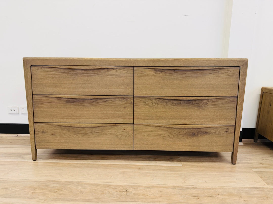 Frappe Oak 6 Drawer Dresser