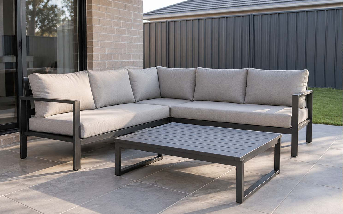 Outdoor Corner Sofas