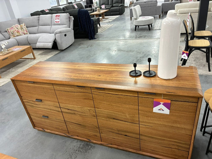 180cm buffet – 3dr / 3drw - Natural