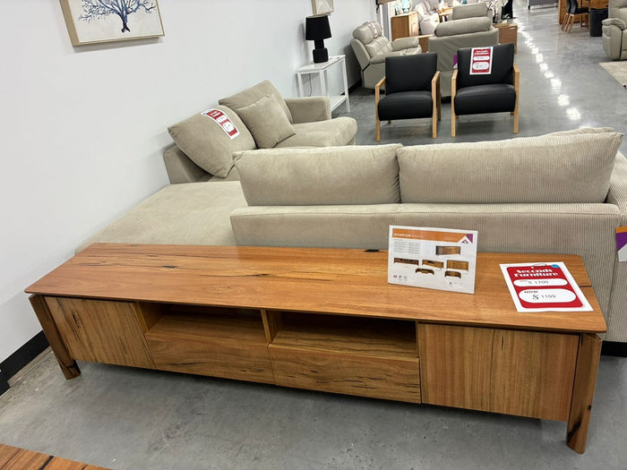 220cm Entertainment Unit – 2 Door / 2 Drawer / 2 Niche