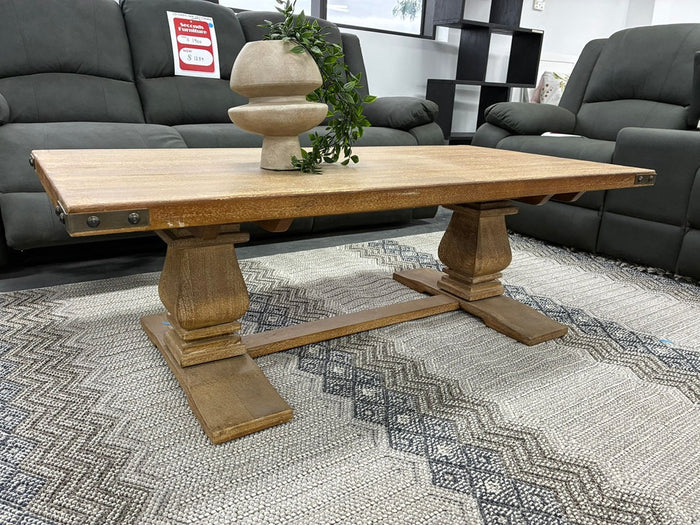 Coffee Table – Honey Wash Finish