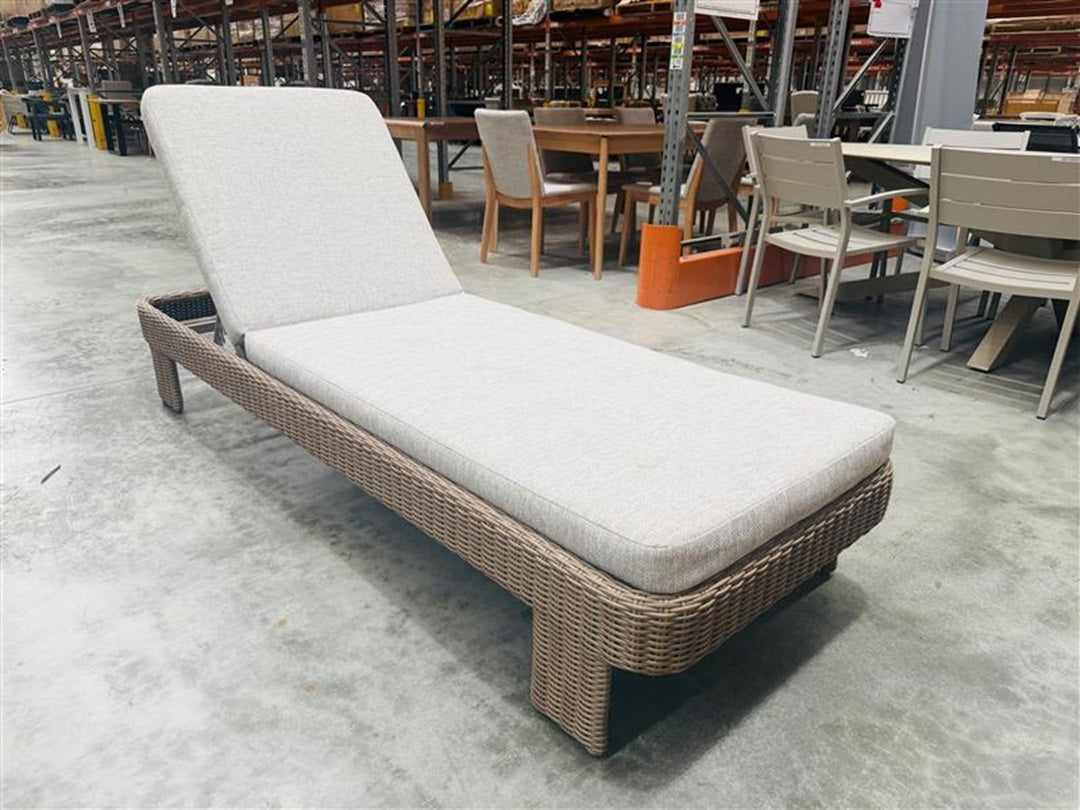 Light Brown Wicker Outdoor Adjustable Sun Lounge