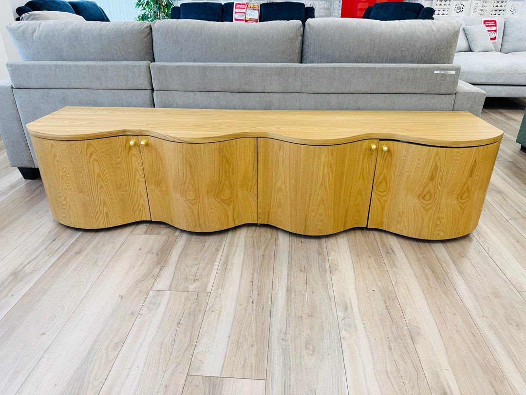 Natural Wash 4 Door Wave TV Unit
